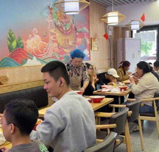 加盟一家小蛮螺螺蛳粉需要多少钱？