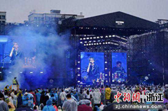 浙江建德：严州古城 热力开唱